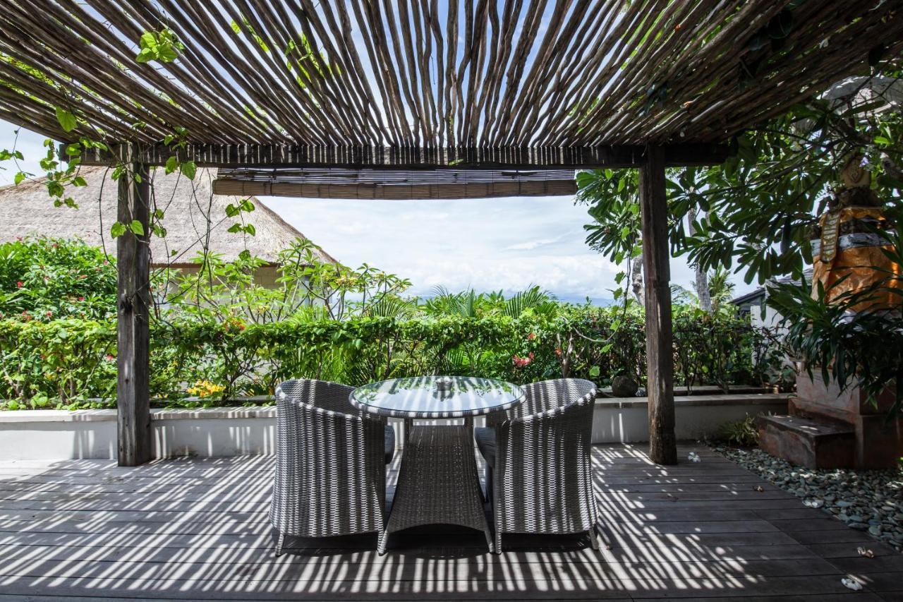 Bersantai Villas Lembongan Island エクステリア 写真